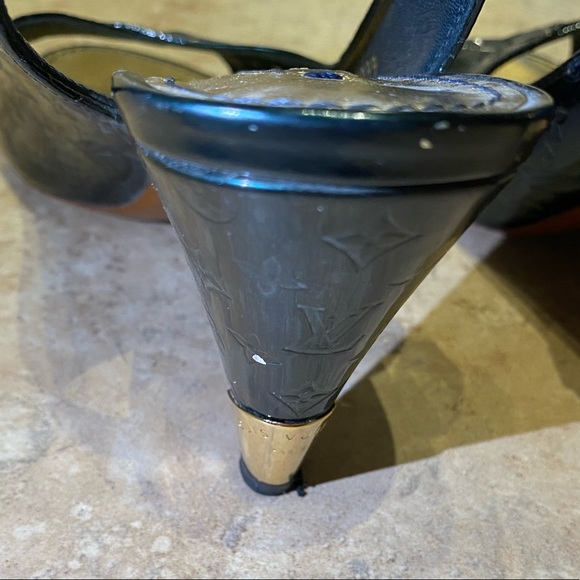 LOUIS VUITTON Green Monogram No Doubt! Sling back Sandal - Picture 13 of 13